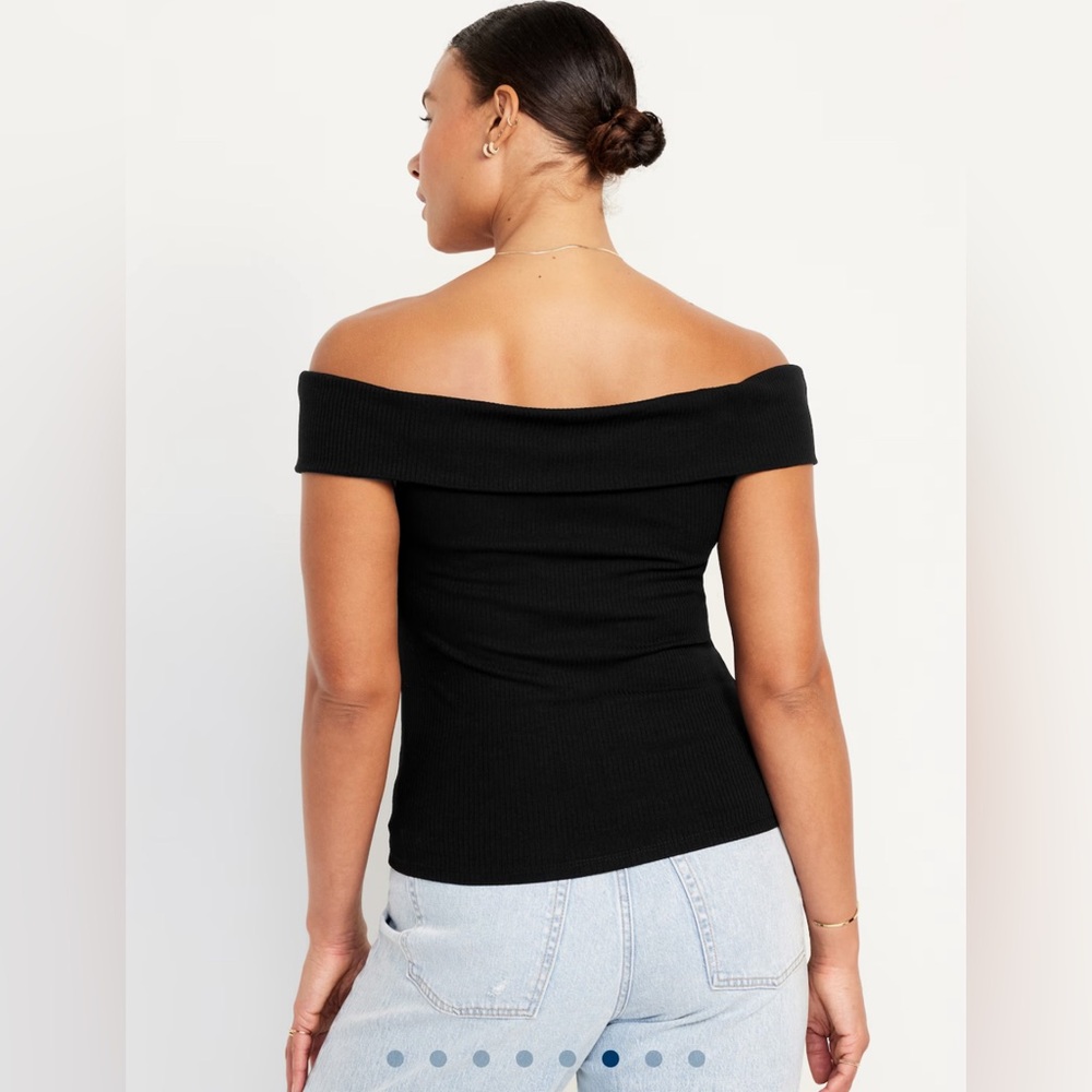 NWT Off-Shoulder Ribbed Top - Picture 3 of 3
